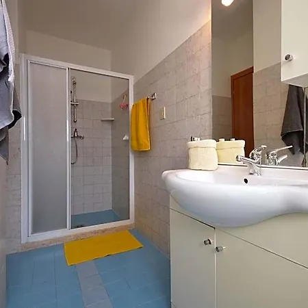 Sea Front View Flat By Beahost 2* Bibione